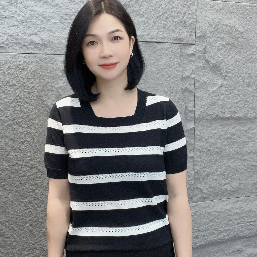 4223条纹小衫方领【大米家专属】夏季新款气质知性百搭熟女穿搭上衣