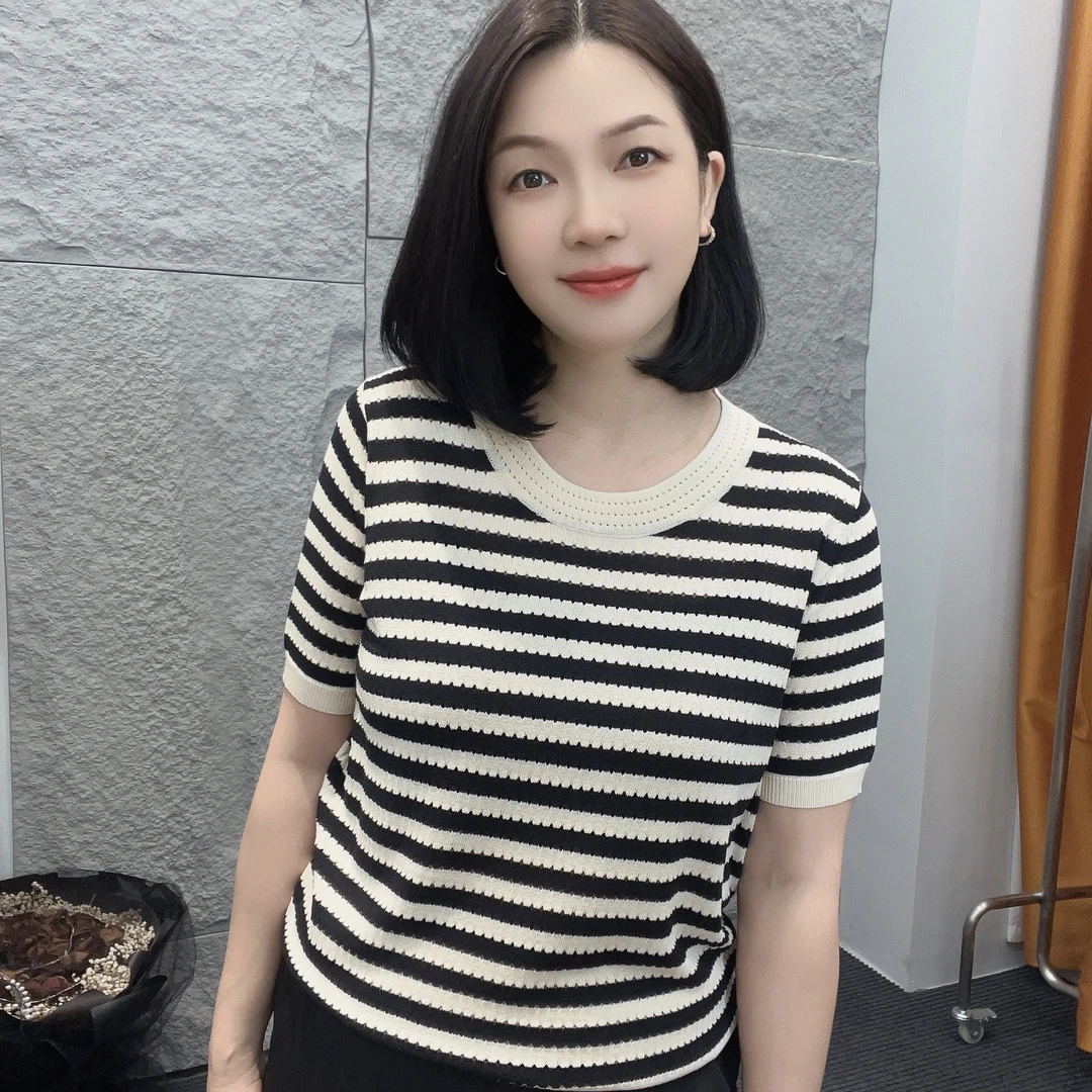 4430秋季上新【大米家女装】圆领条纹挑孔设计经典百搭大上衣