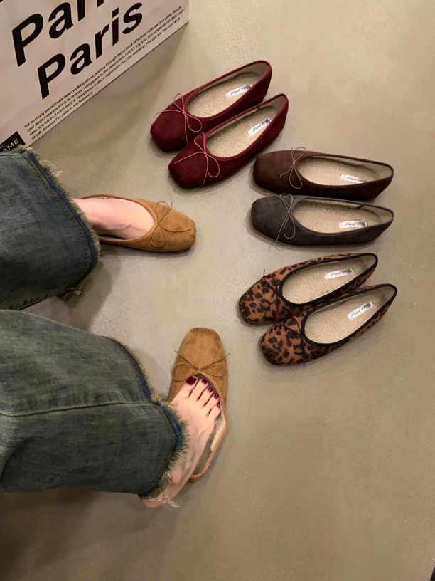 复古绒面方头浅口加绒单鞋女秋冬新款通勤一脚蹬瓢鞋平底豆豆鞋子