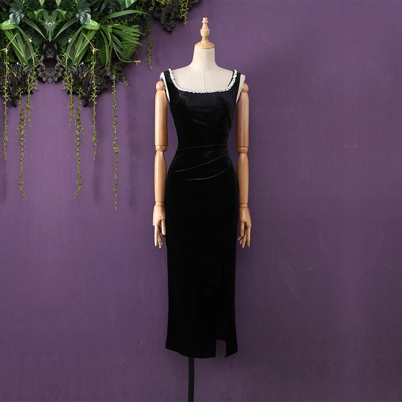 复古名媛气质性感露背重工镶钻修身一字领褶皱开叉包臀丝绒连衣裙