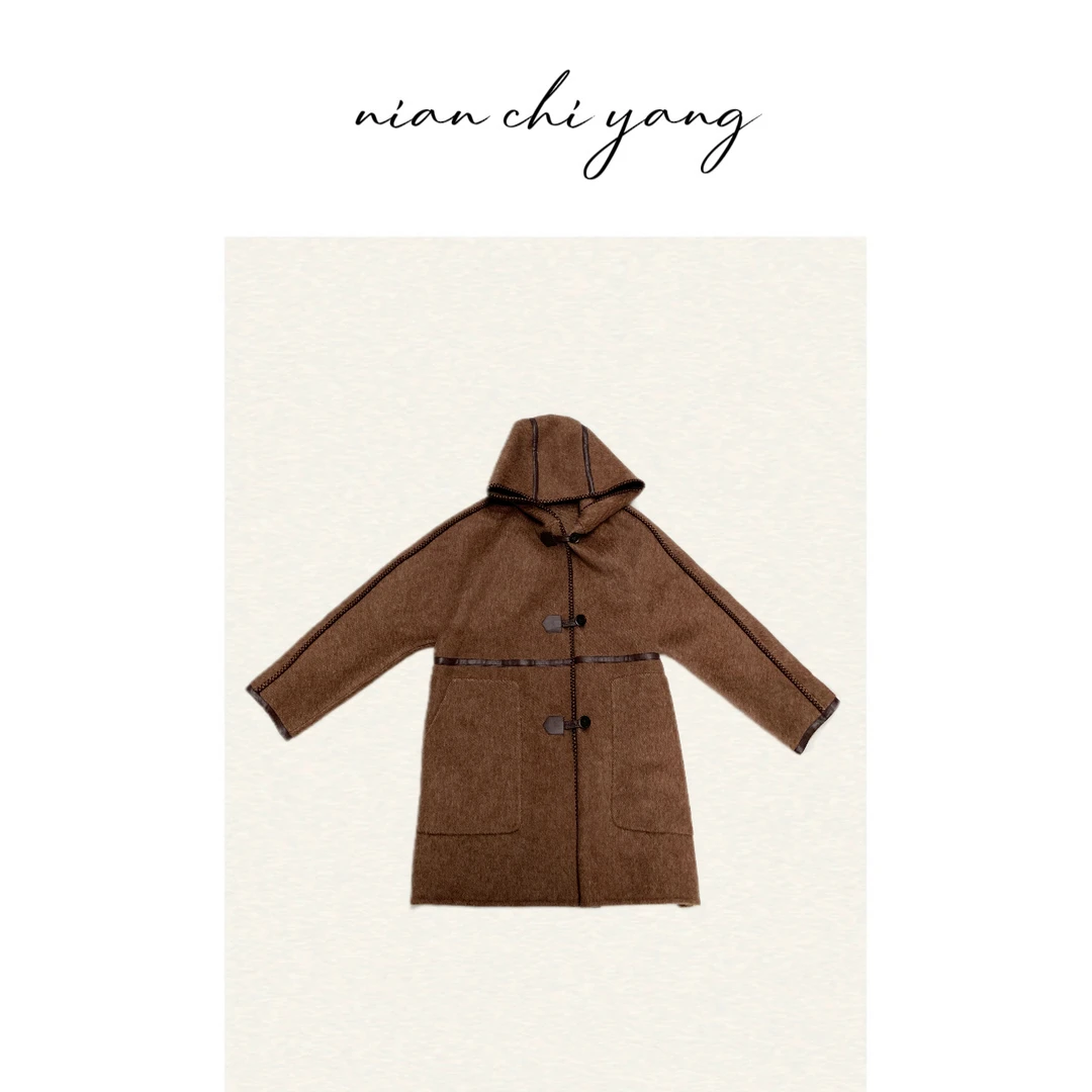 [新款]【绵羊毛+骆驼绒】牛角扣中长款毛呢大衣MM1447