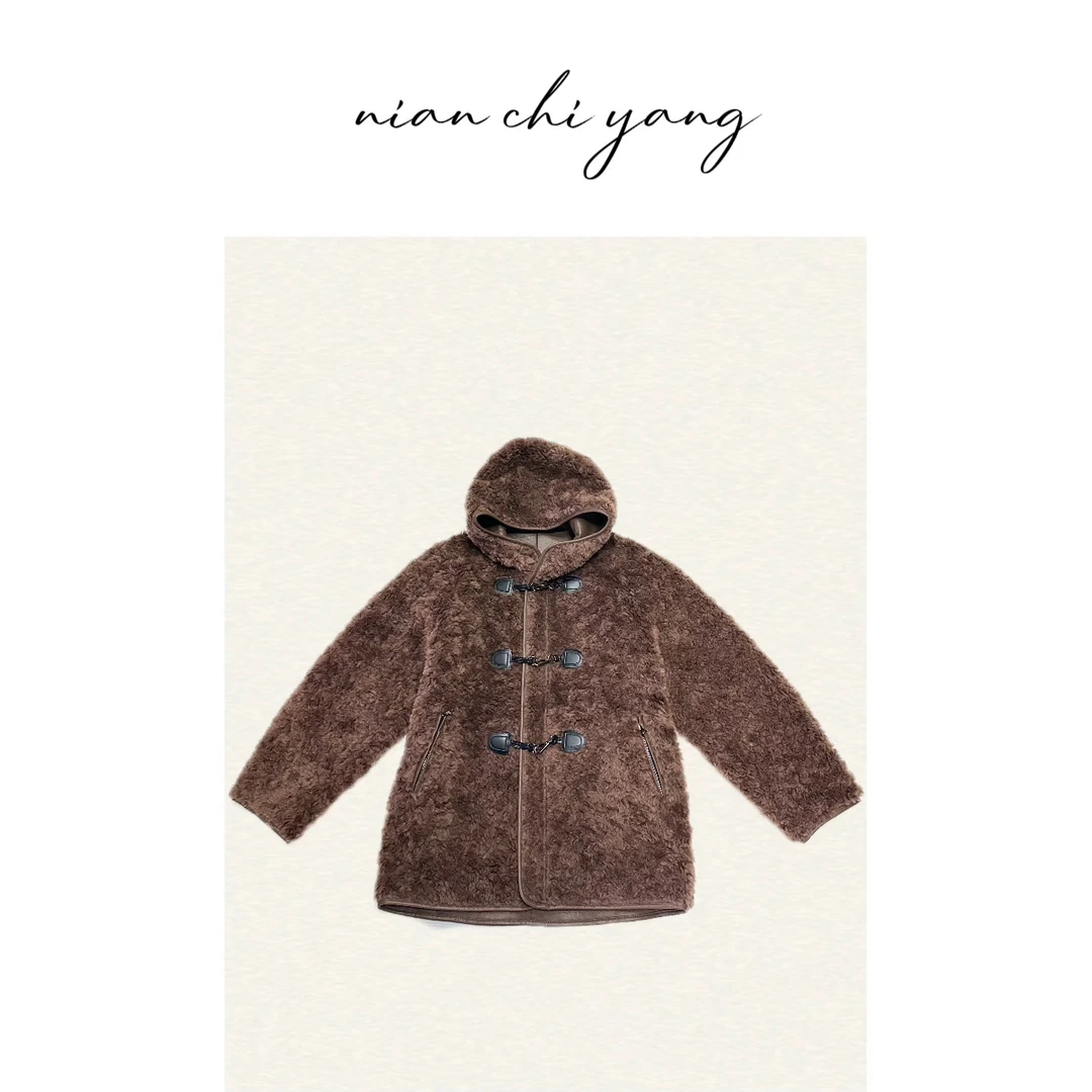 【100绵羊毛】爱抚波两面穿廓形连帽羊羔毛大衣环保皮IU1528