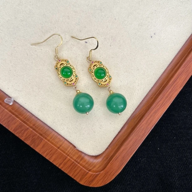翡翠圆珠绿色耳饰238