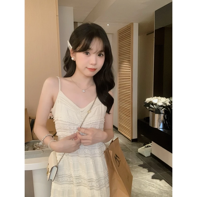 【现货】安璃 温柔风蕾丝吊带连衣裙设计感气质收腰裙子