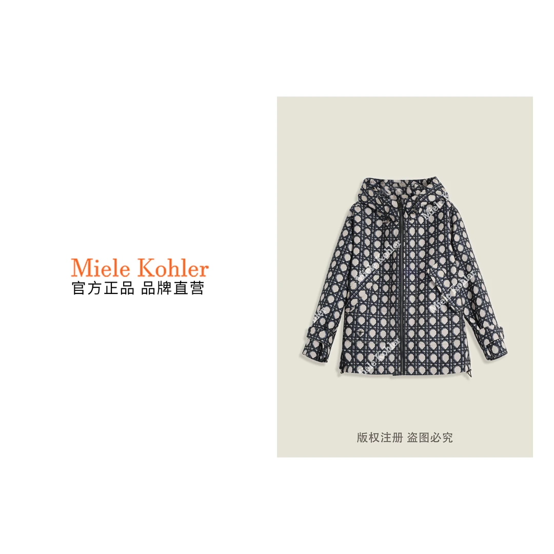 新款时尚复古简约休闲连帽长袖女外套MKKQ8752【澳门小源同款】
