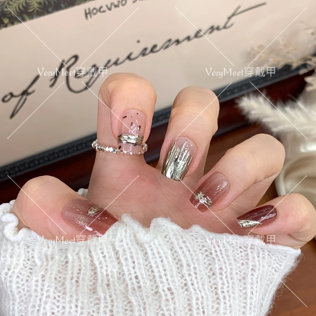 VeryMeet穿戴甲沙漠风鎏金款短方甲名媛大气简约基础美甲贴22