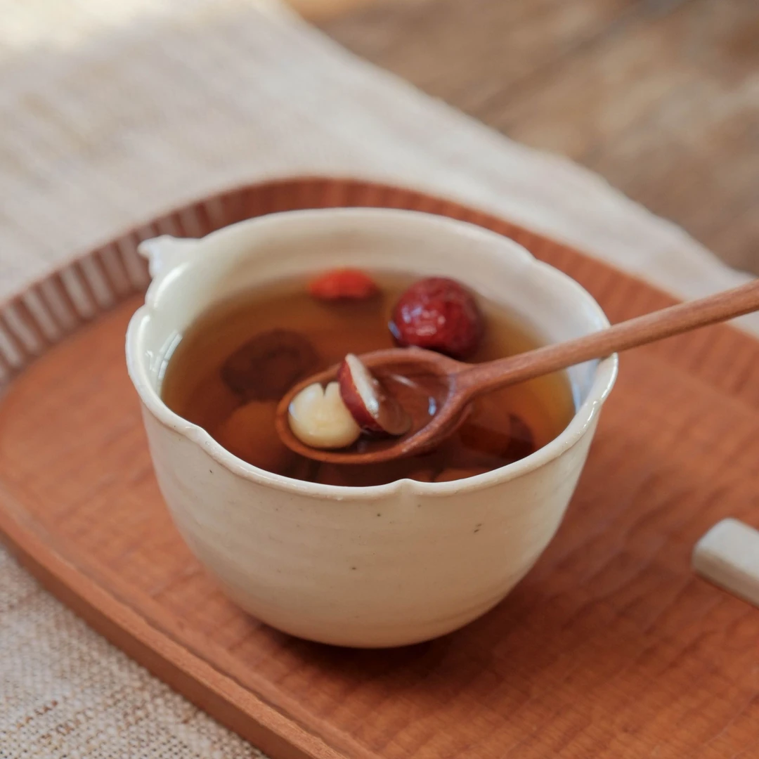 知禾系列  石榴花口碗 （容量350ml，直径11cm，高7.5cm）