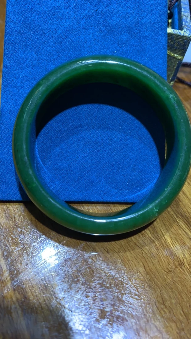 和田玉碧玉手镯福利