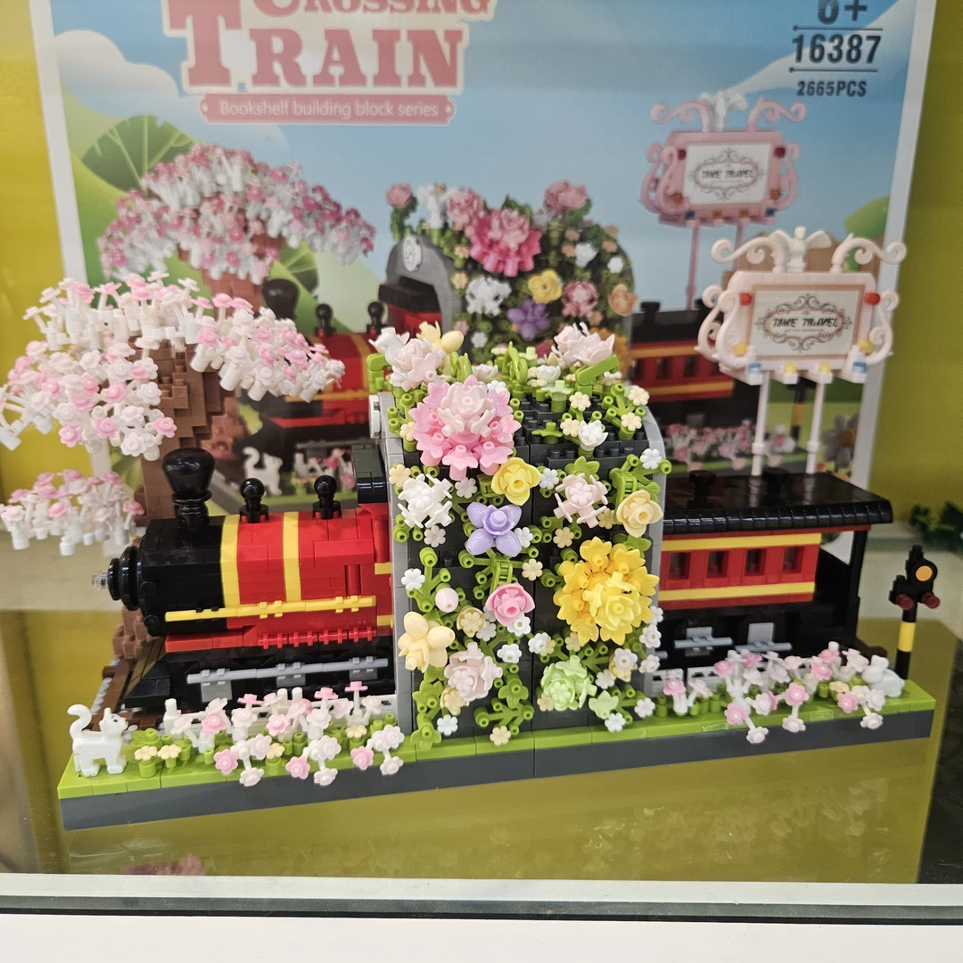 贝乐迪微颗粒积木花海火车