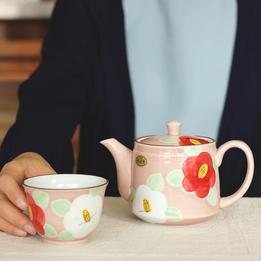 日本进口有田烧手绘山茶花陶瓷茶壶粉色可爱茶具茶杯套装礼盒A136