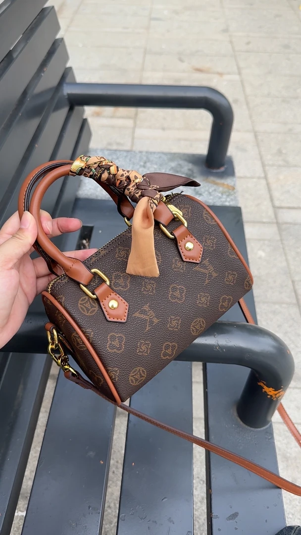 「六六家」高端时尚轻奢小众简约女士包包