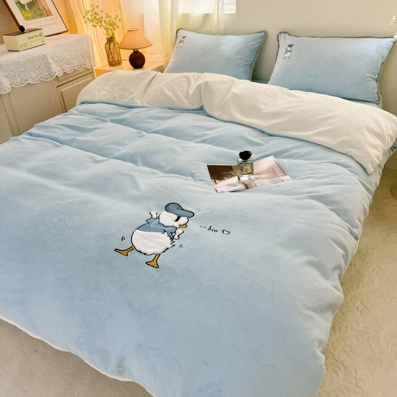 2023新款珊瑚绒床品儿童秋冬季法兰加绒贴布绣四件套床笠被套被罩