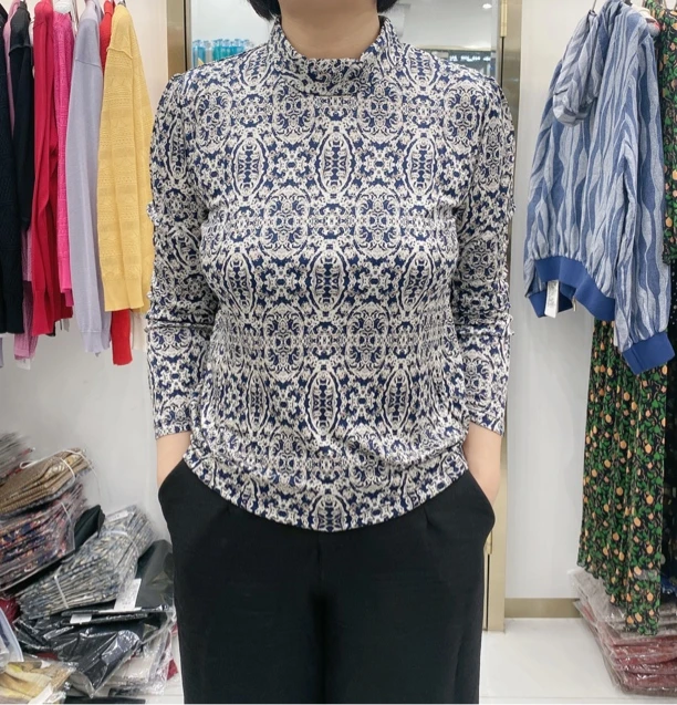 润泽丝绸 桑蚕丝半高领长袖-3847