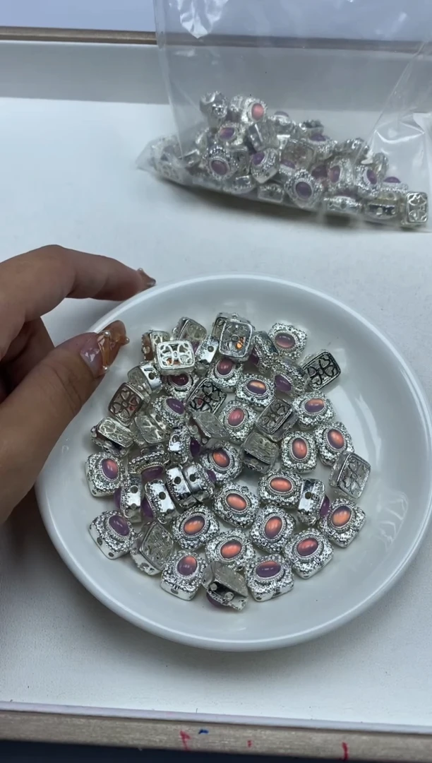 【闪购商品】玛瑙/玉髓颈饰银S800镶嵌冰紫小方牌4¥mm*5颗