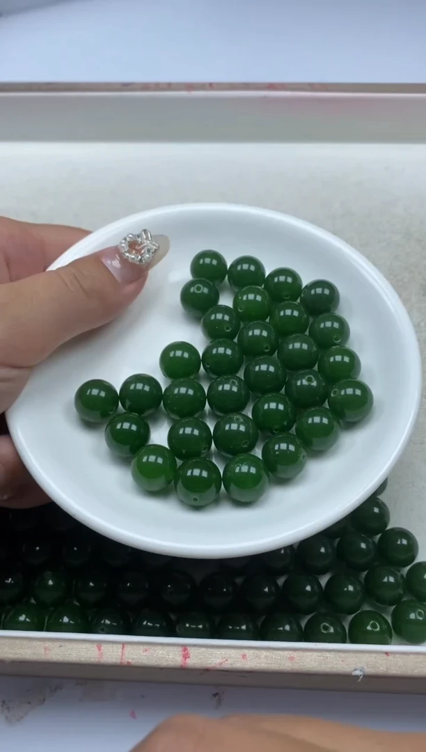 【闪购商品】和田玉颈饰未镶嵌菠菜绿1.5¥12mm*10