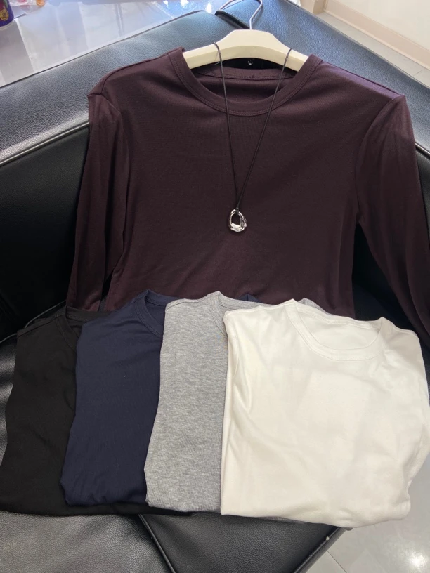 柔软亲肤纯色百搭打底衫女内搭长袖上衣