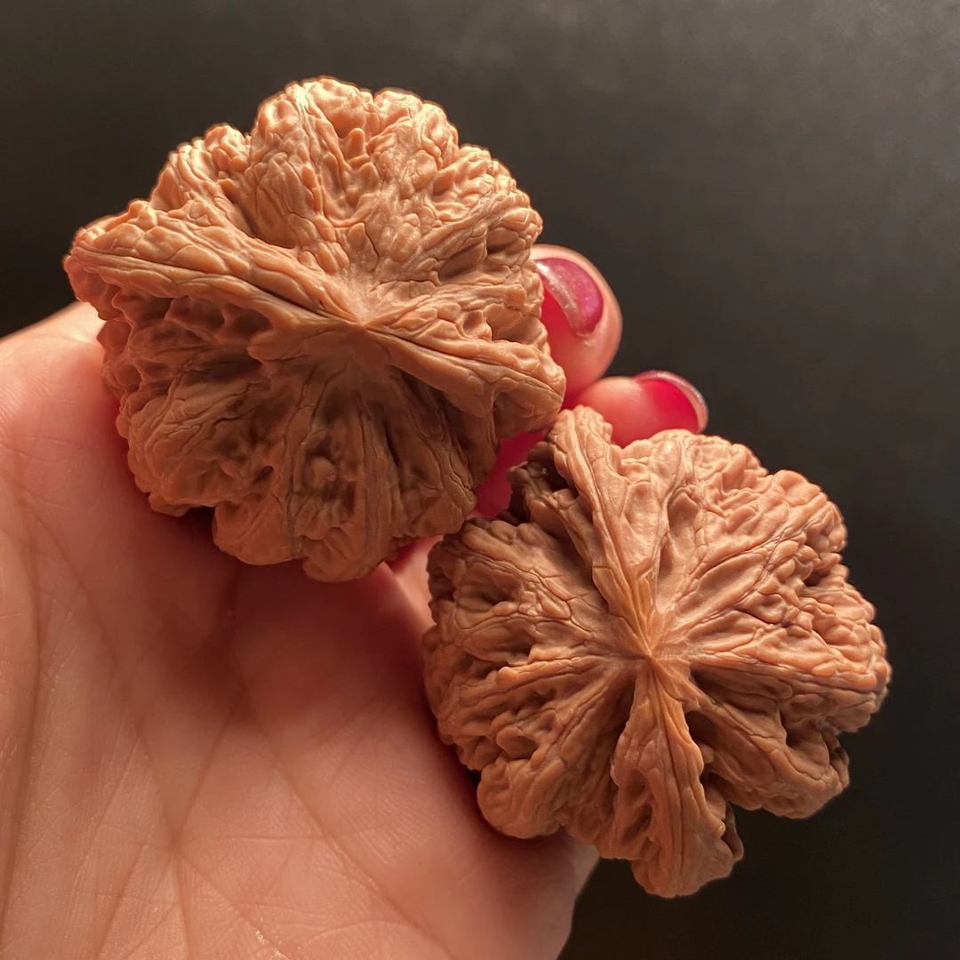 文玩核桃把件 4610大粗筋狮子头精品对