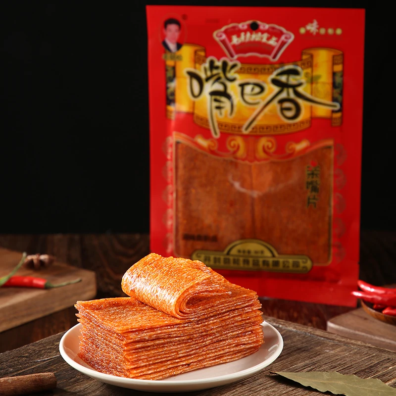 辣条亲嘴片麻辣味香辣片8090后怀旧零食小吃老式美味大辣片劲道