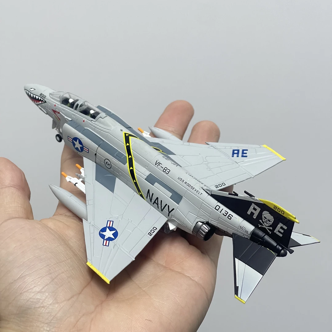 【F4鬼怪】1:100战斗机合金模型收藏带底座（合金+ABS工程塑料）