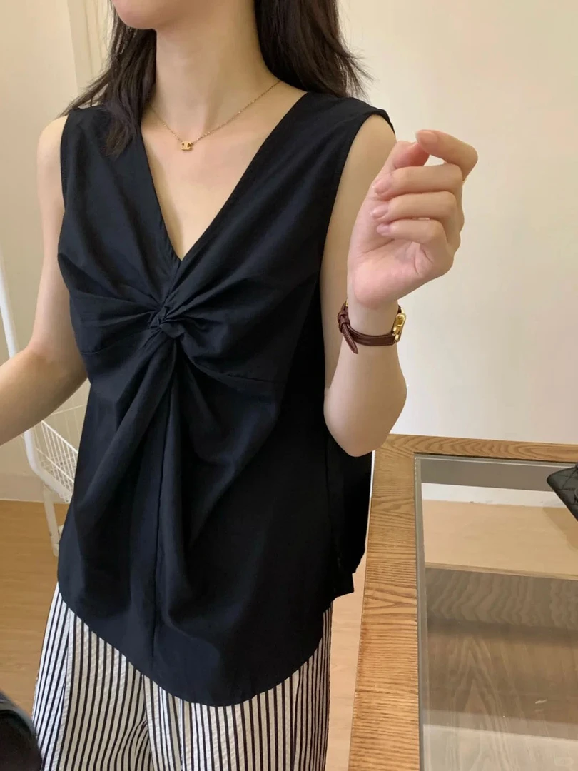 法式复古v领扭结无袖衬衫女夏季设计感小众气质别致背心上衣外穿