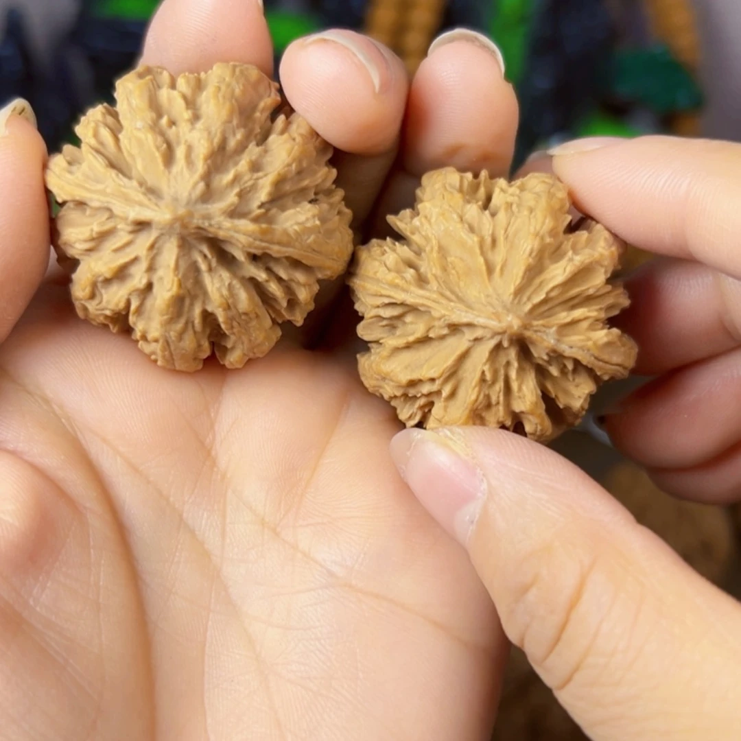 【闪购商品】文玩核桃吊坠龟*人