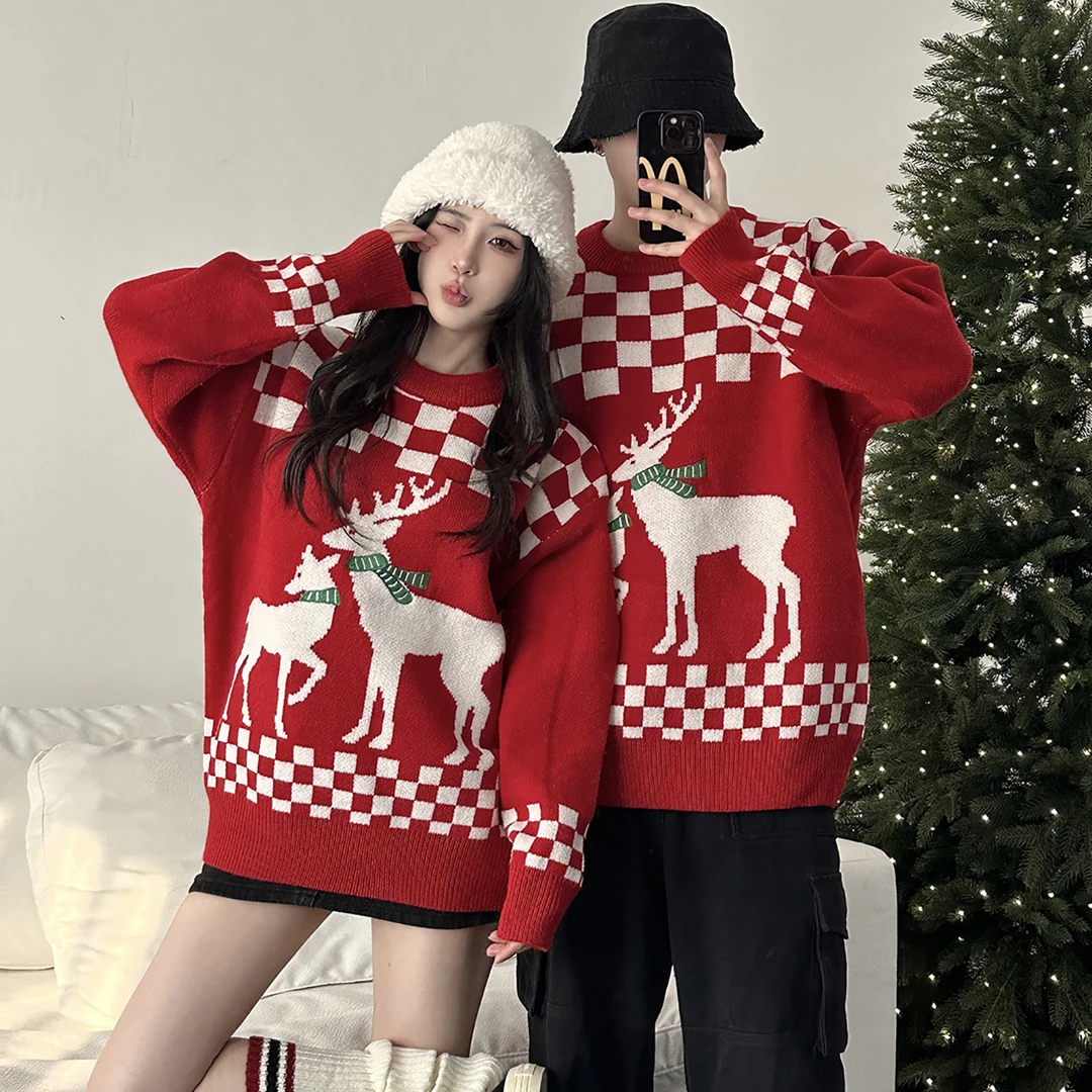 2024秋冬新款圣诞情侣装红色麋鹿圆领针织上衣韩版小众设计感毛衣