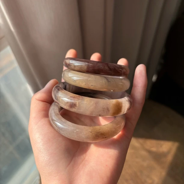 天然玉石时尚紫罗兰手镯正装粉紫色美人镯送人款（多样性拍一发一）