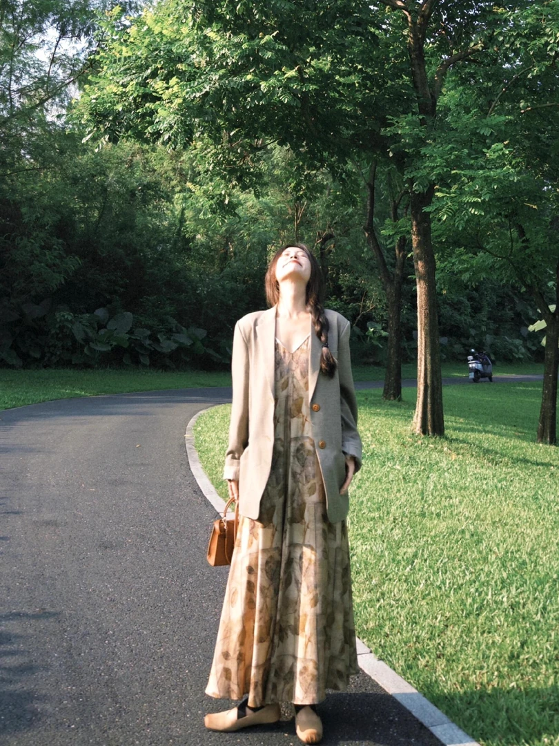 2024入秋一整套女气质淑女高级感针织衫上衣显瘦百搭阔腿裤两件套