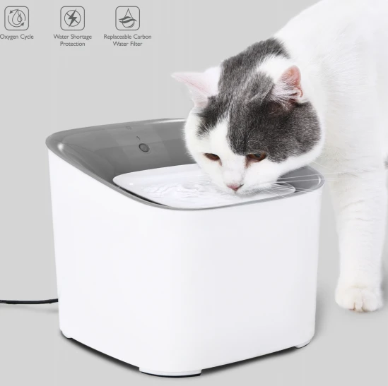 瑕疵宠物自动循环猫猫饮水器过滤流动自动循环活猫咪饮水机