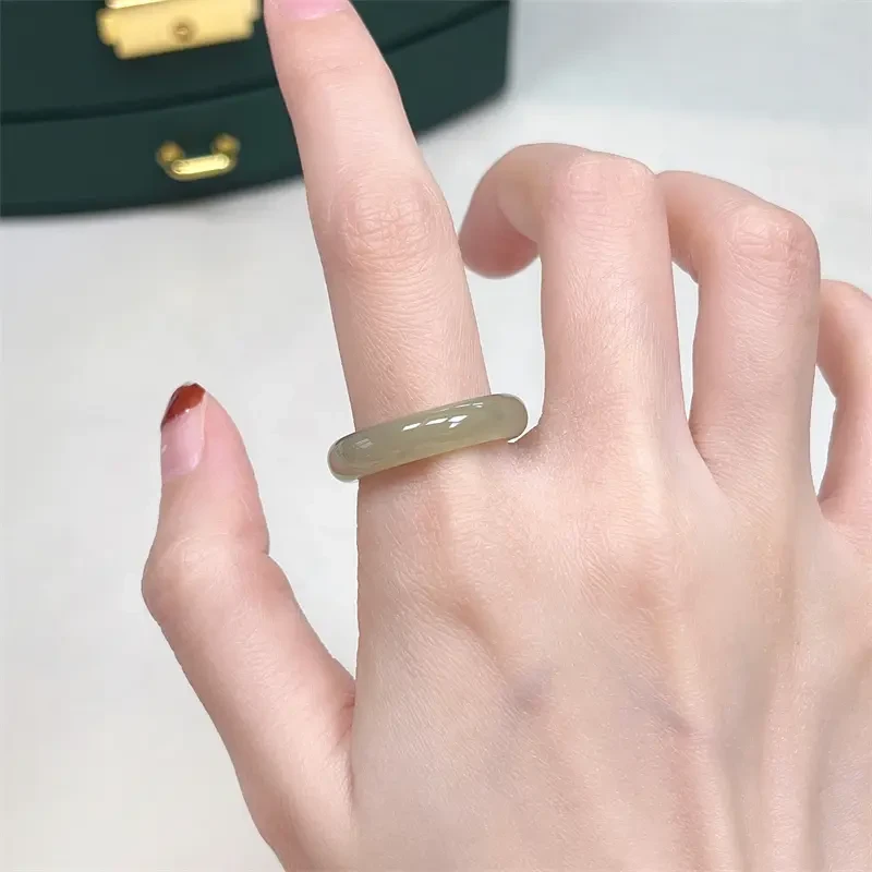 天然冰底晴水和田玉简约戒圈戒指