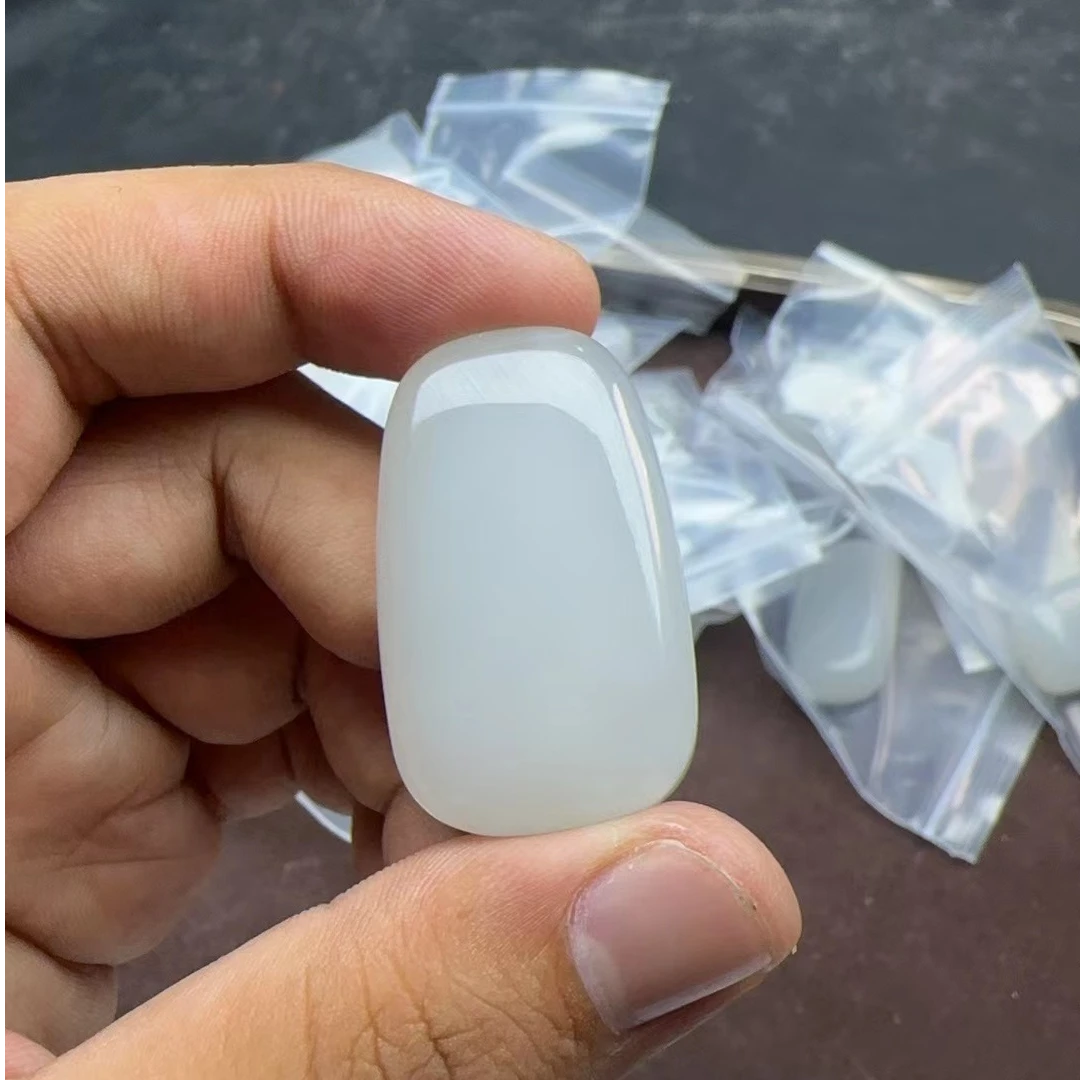 和田玉青海格尔木烟紫无事牌吊坠 多样性发一  DZ166