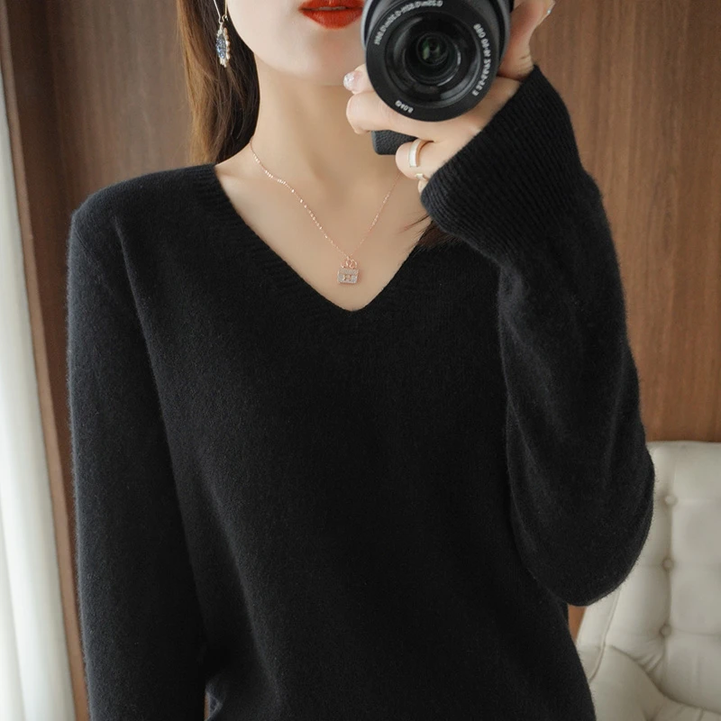 粉丝专享2022新品32622秋季气质V领显瘦纯色针织衫女打底衫上衣