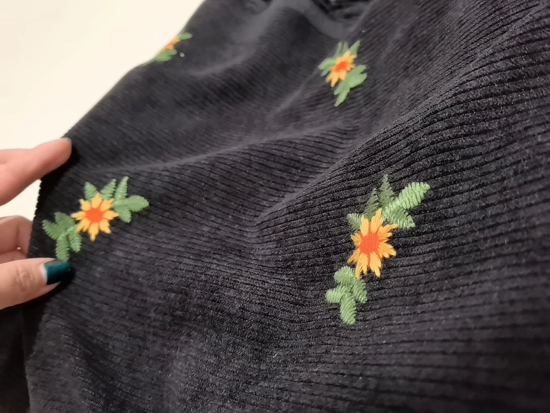 刺绣彩绣绣花灯芯绒手工布料DIY面料做衣服连衣裙帽子包包材料