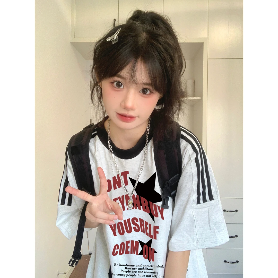 花灰色正肩美式复古短袖t恤女夏季2024新款三条杠小个子别致上衣