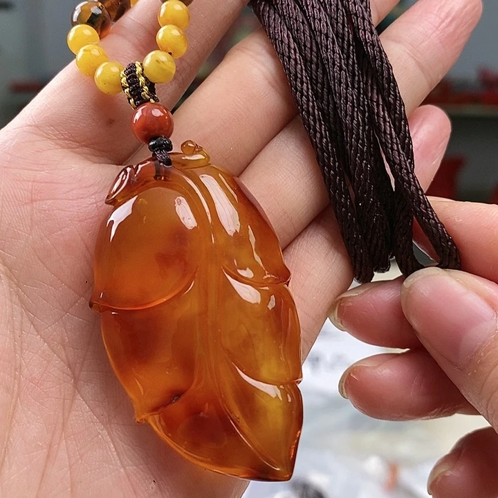 蜜蜡珠宝奇石未镶嵌