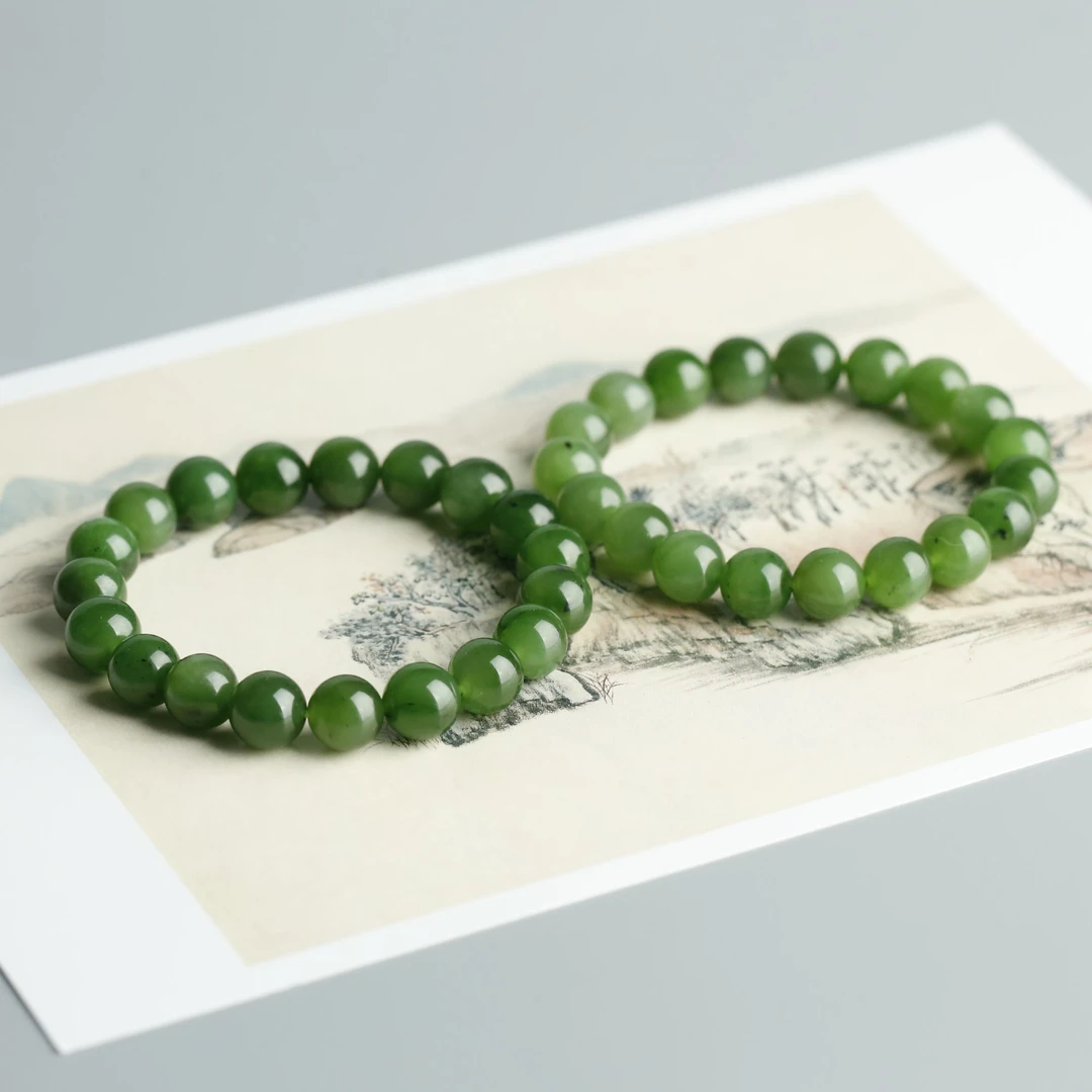 （玉说）天然和田碧玉圆珠9+mm辣阳绿手串有黑点礼品多样性发其一