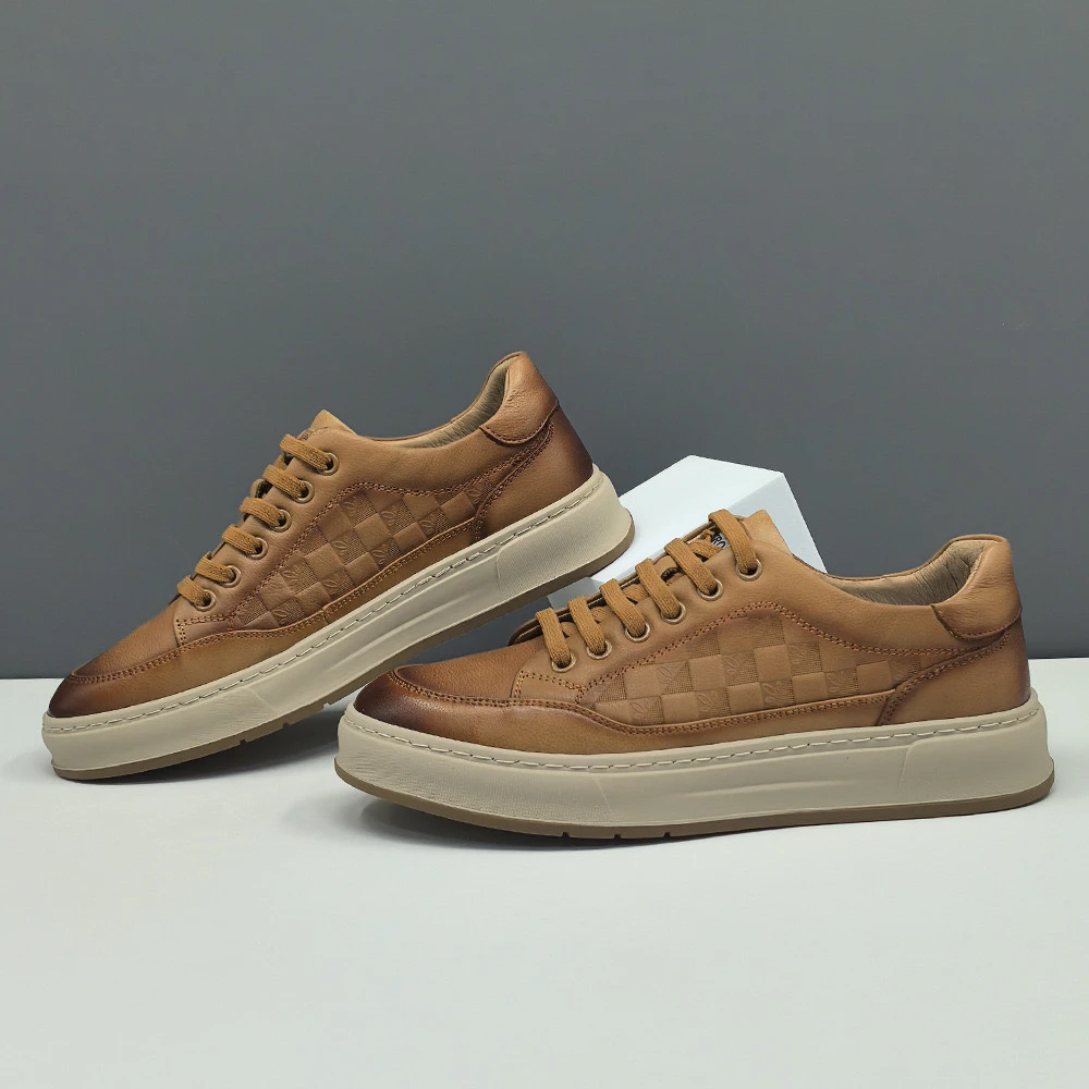 2024秋季新款男士百搭时尚休闲皮鞋高端轻奢男士复古男鞋