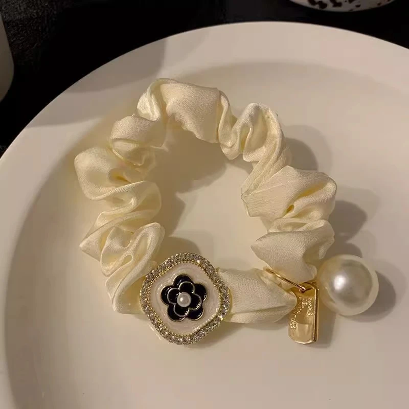 BEIZHU轻奢饰品时尚精致山茶花大肠发圈
