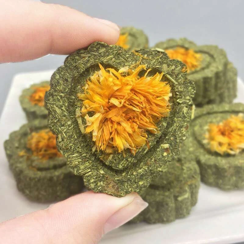 兔兔磨牙草饼荷兰猪磨牙草饼解闷仓鼠豚鼠磨牙棒龙猫兔子玩具用品