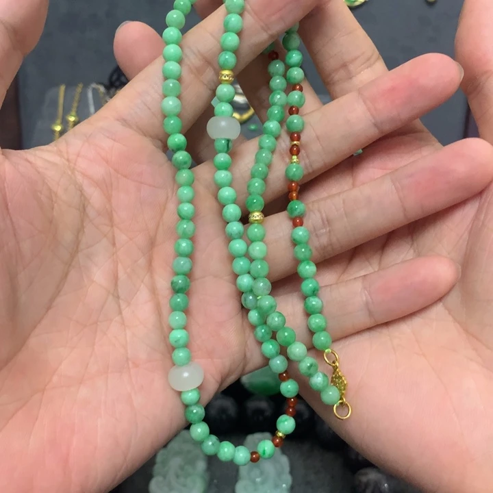 翡翠颈饰未镶嵌A****小珠子