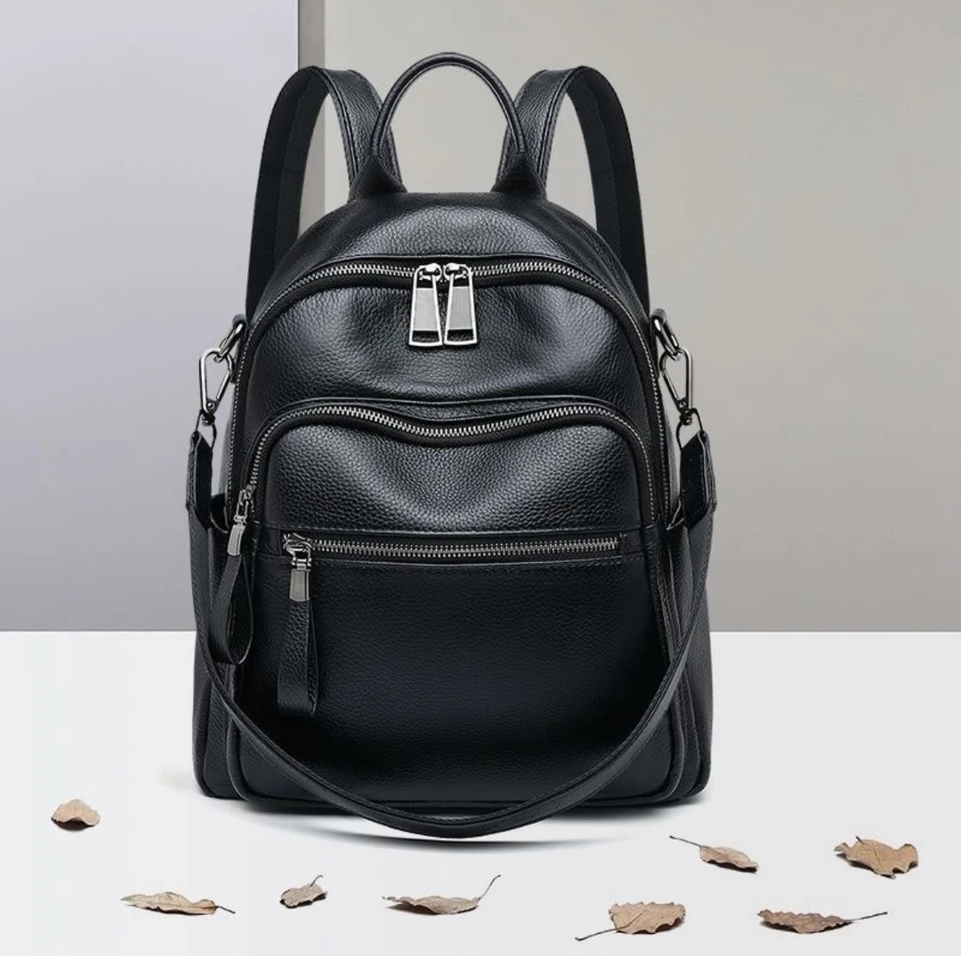 今年流行韩版大容量新款软皮时尚百搭头层牛皮休闲轻便双肩背包女