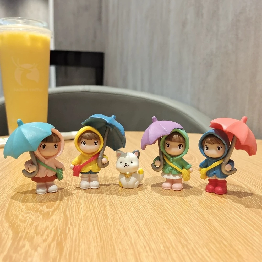 可爱卡通桌面打伞小女孩摆件办公室治愈系迷你小物件女生车内装饰