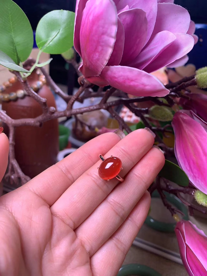 爆款新款红宝石色冰红玛瑙戒指，圈口可调节高档蛋面