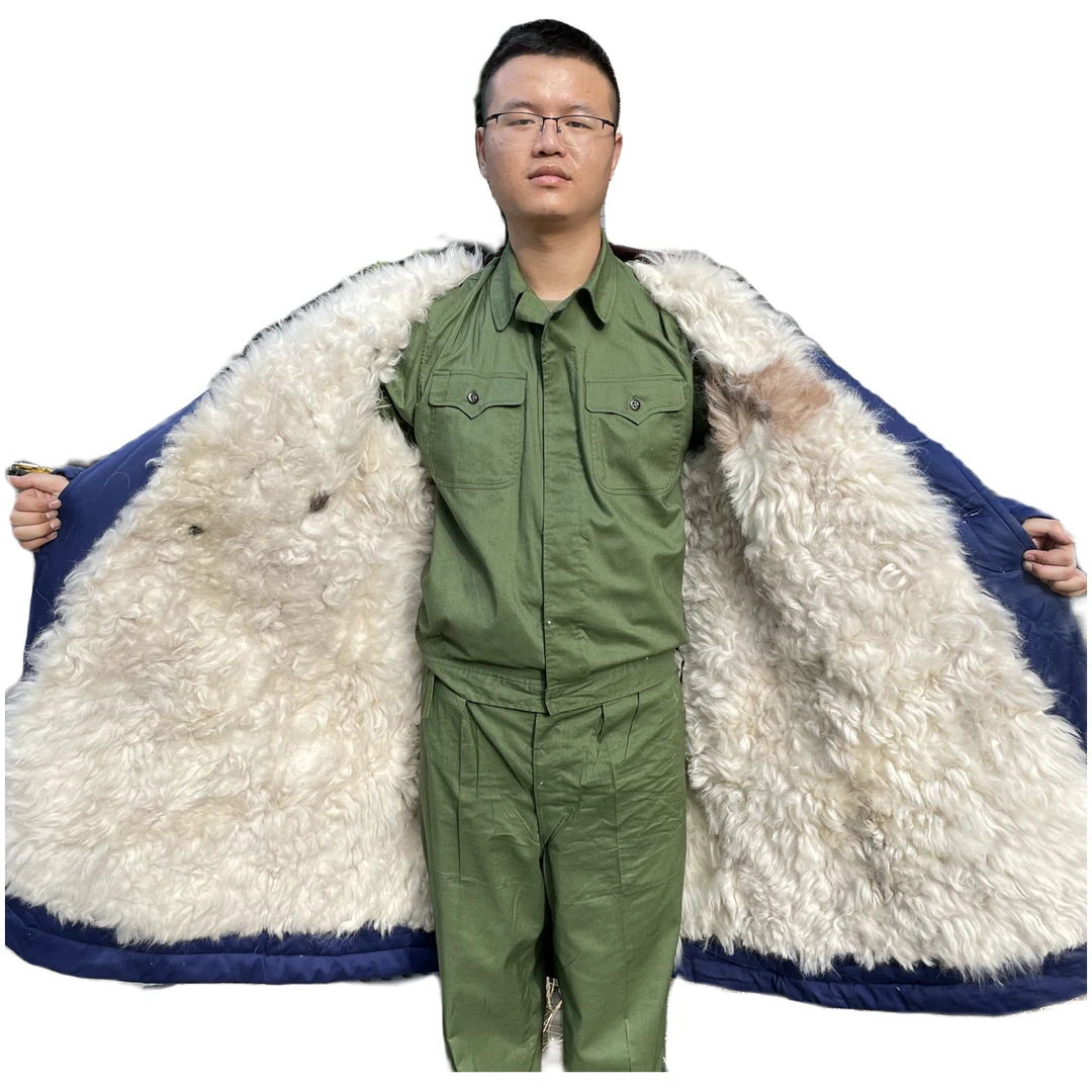 *蓝色长毛皮毛一体大衣加厚防寒保暖男士外套高原寒区工作日常冬