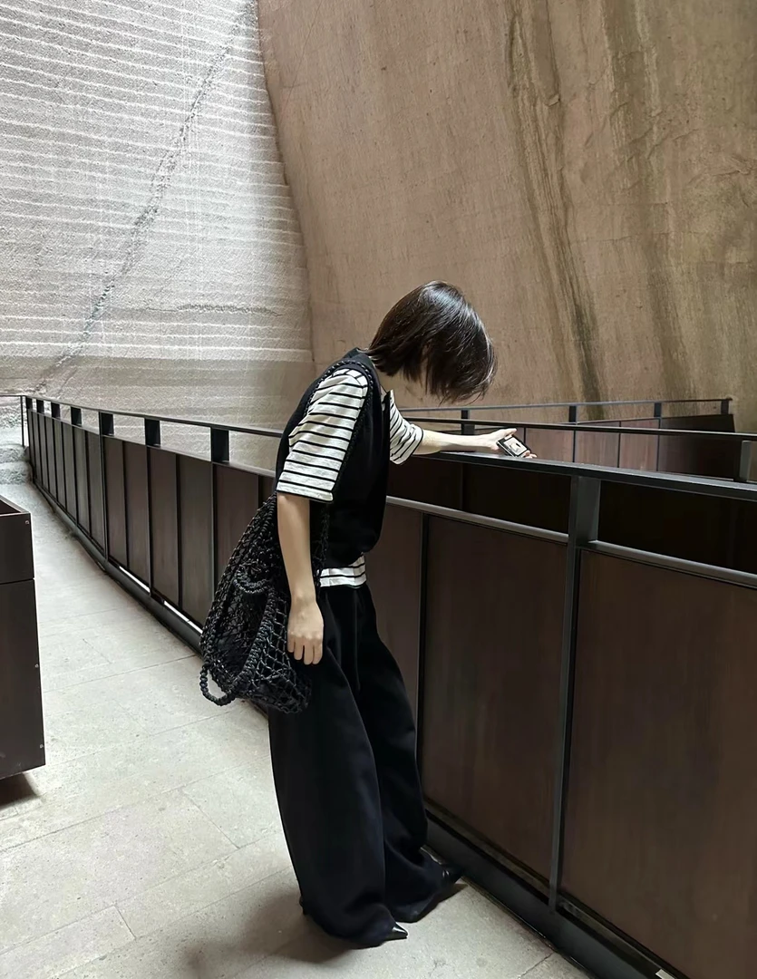 ShuiJING  显瘦条纹中袖T恤