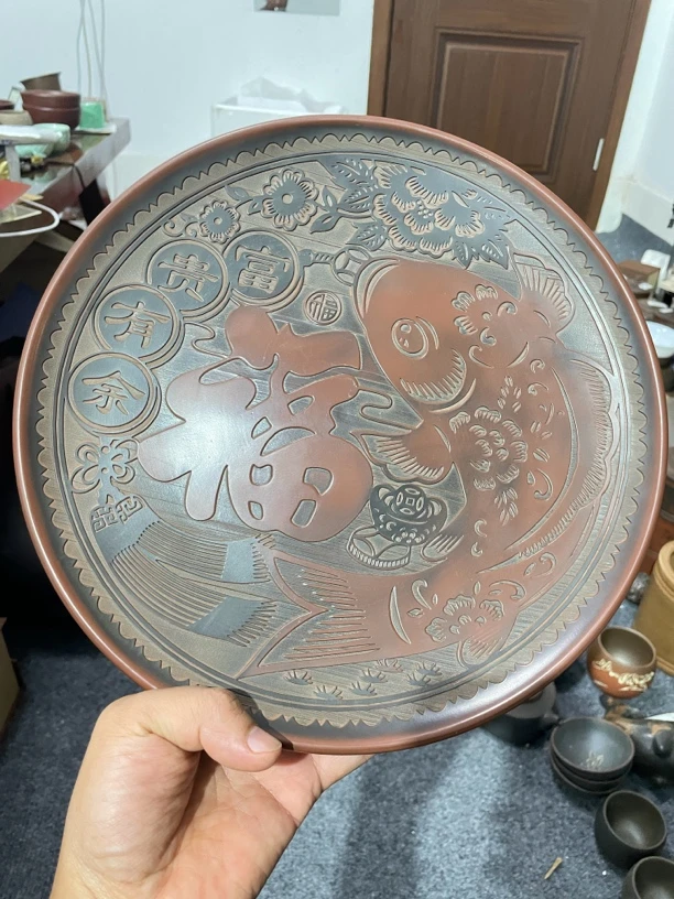 直径28坭兴陶赏盘一件