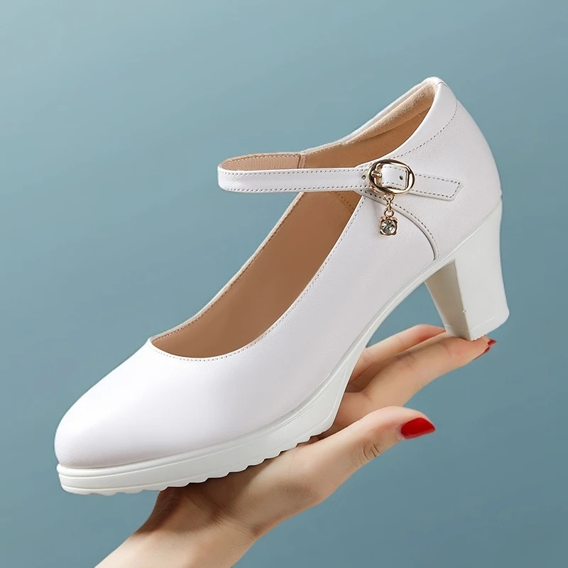 百搭圆头走秀白色高跟鞋中跟模特软底大小码女单鞋浅口妈妈鞋圆头