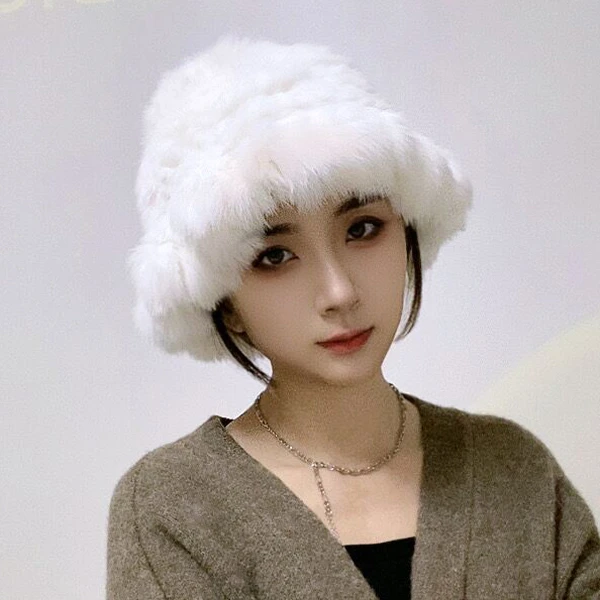 真兔毛白色毛绒帽子女秋冬季保暖显脸小护耳毛线帽皮草针织渔夫帽