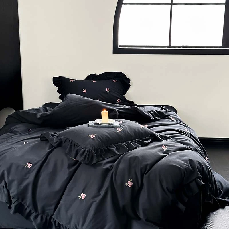 【MEHWI】法式纯棉100支全棉磨毛刺绣蓝莓花边款黑色轻奢网红四件套