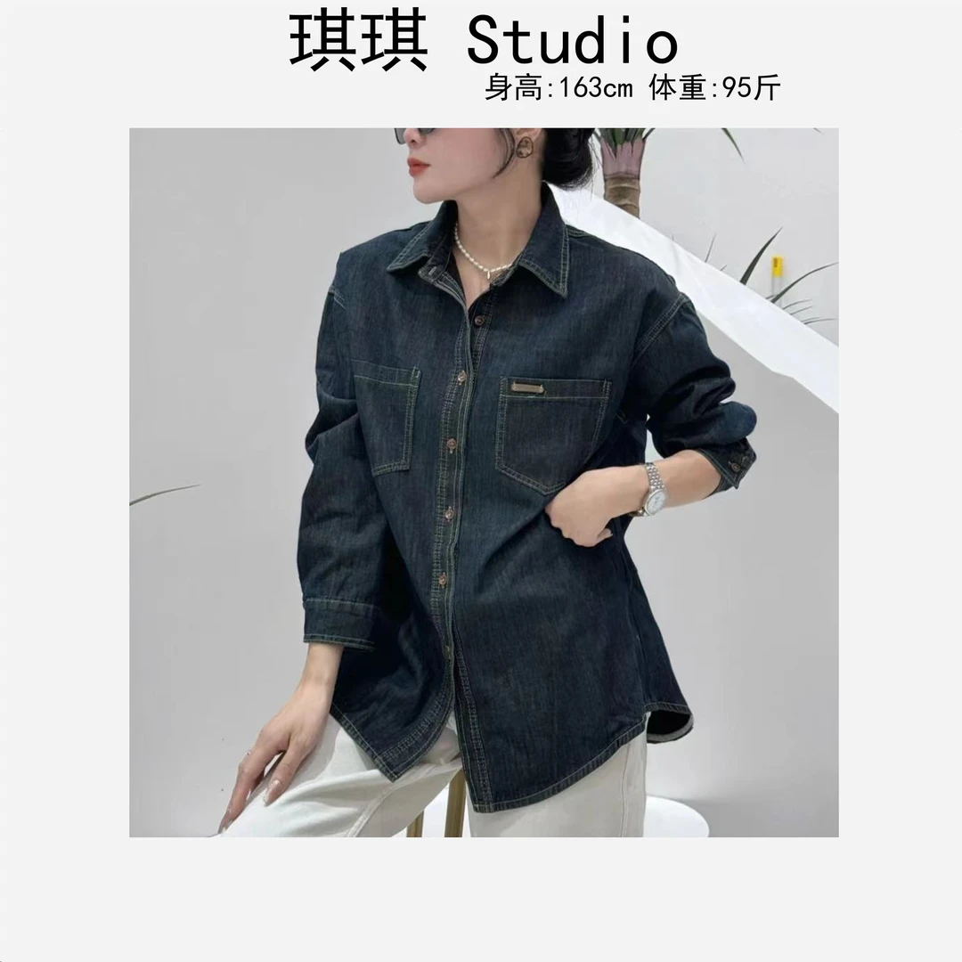 秋冬季新款复古气质时尚翻领双口袋贴标字母减龄加绒牛仔衬衣-C